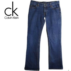 C K Woman JEANS Medium WASH BLUE DENIM SIZE 10/33.